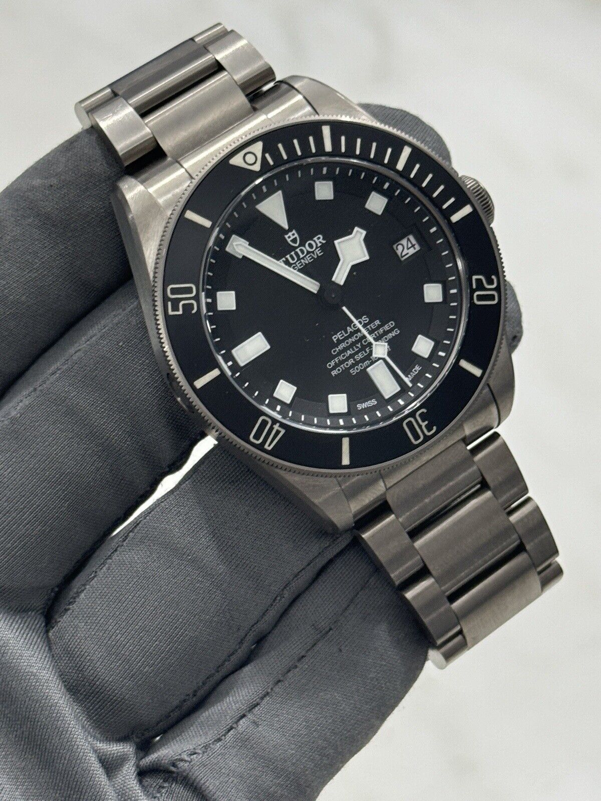 2022 Tudor Pelagos Black Dial Titanium Men's Watch 25600TN - Box/Papers