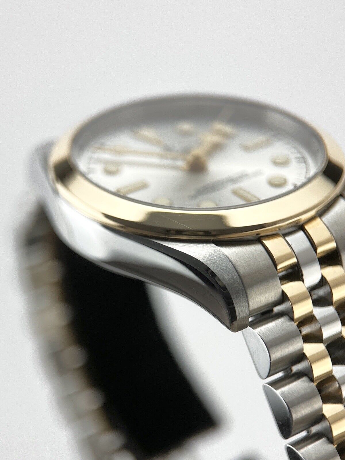 2023 Tudor Black Bay 36 Automatic Two Tone Silver Dial Mens Watch 79643 W/ B & P