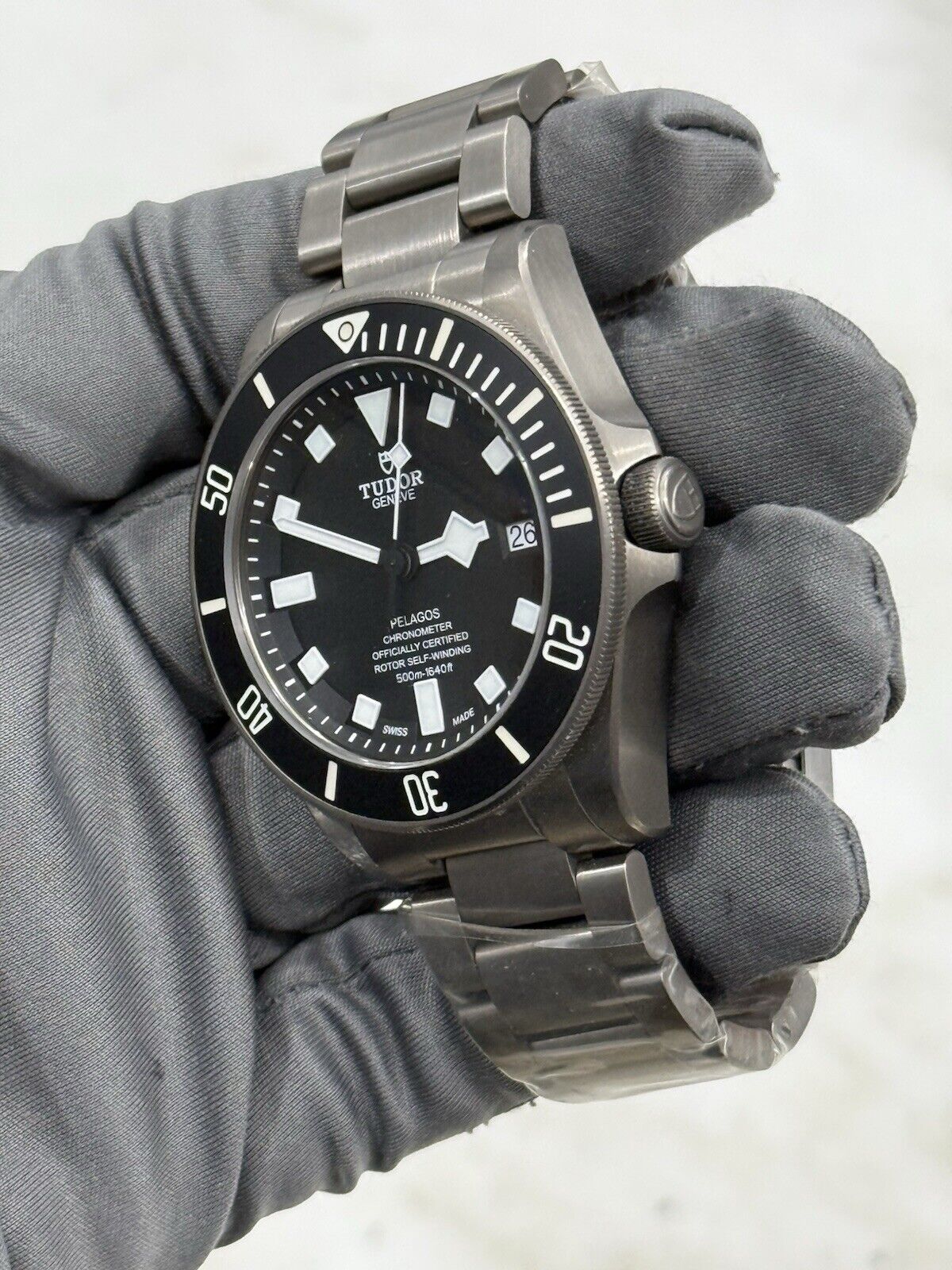 2017 Tudor Pelagos Black Dial Titanium Men's Watch 25600TN - Box & Papers