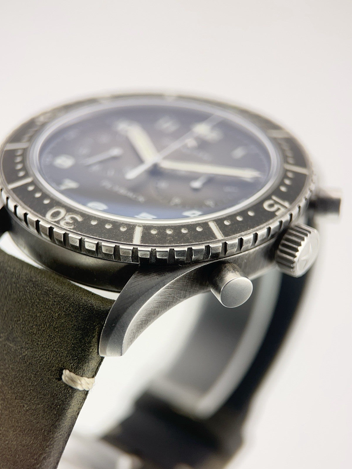 Zenith Pilot Flyback Stainless Steel Grey Dial 42mm Automatic Mens 11.2240.405