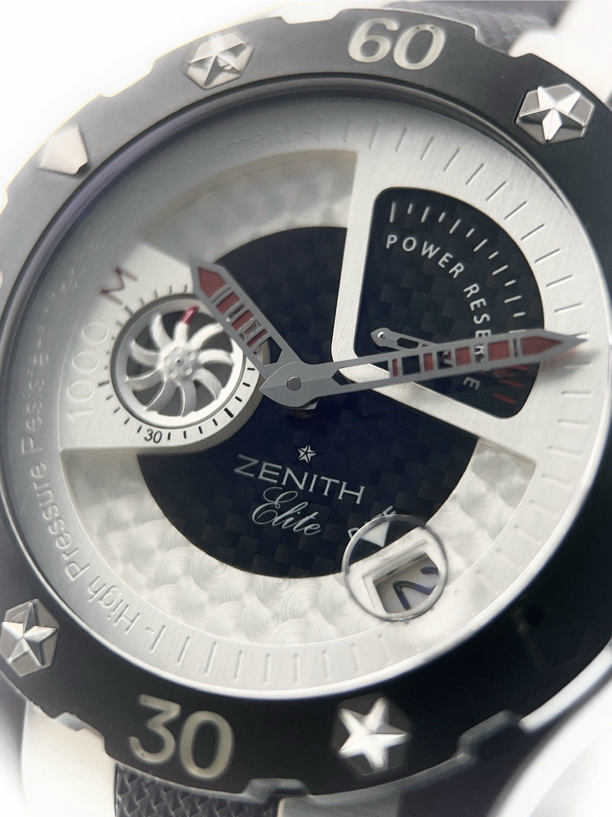 Zenith Defy Extreme Titanium Silver Dial 43mm Automatic Men's Watch 96.0515.685