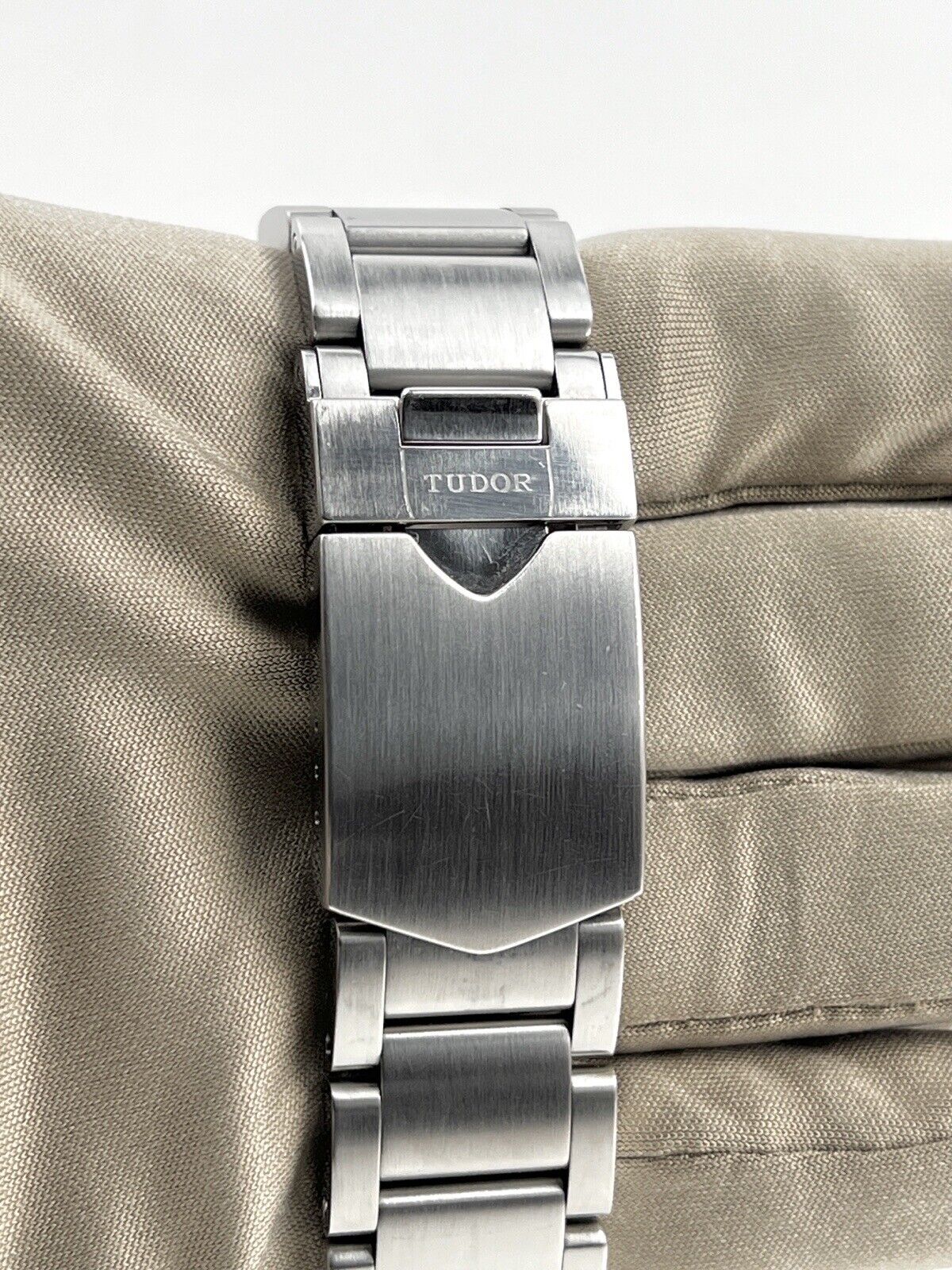 2018 TUDOR Black bay 79540 Black Dial Automatic Men's Watch - Box/Papers