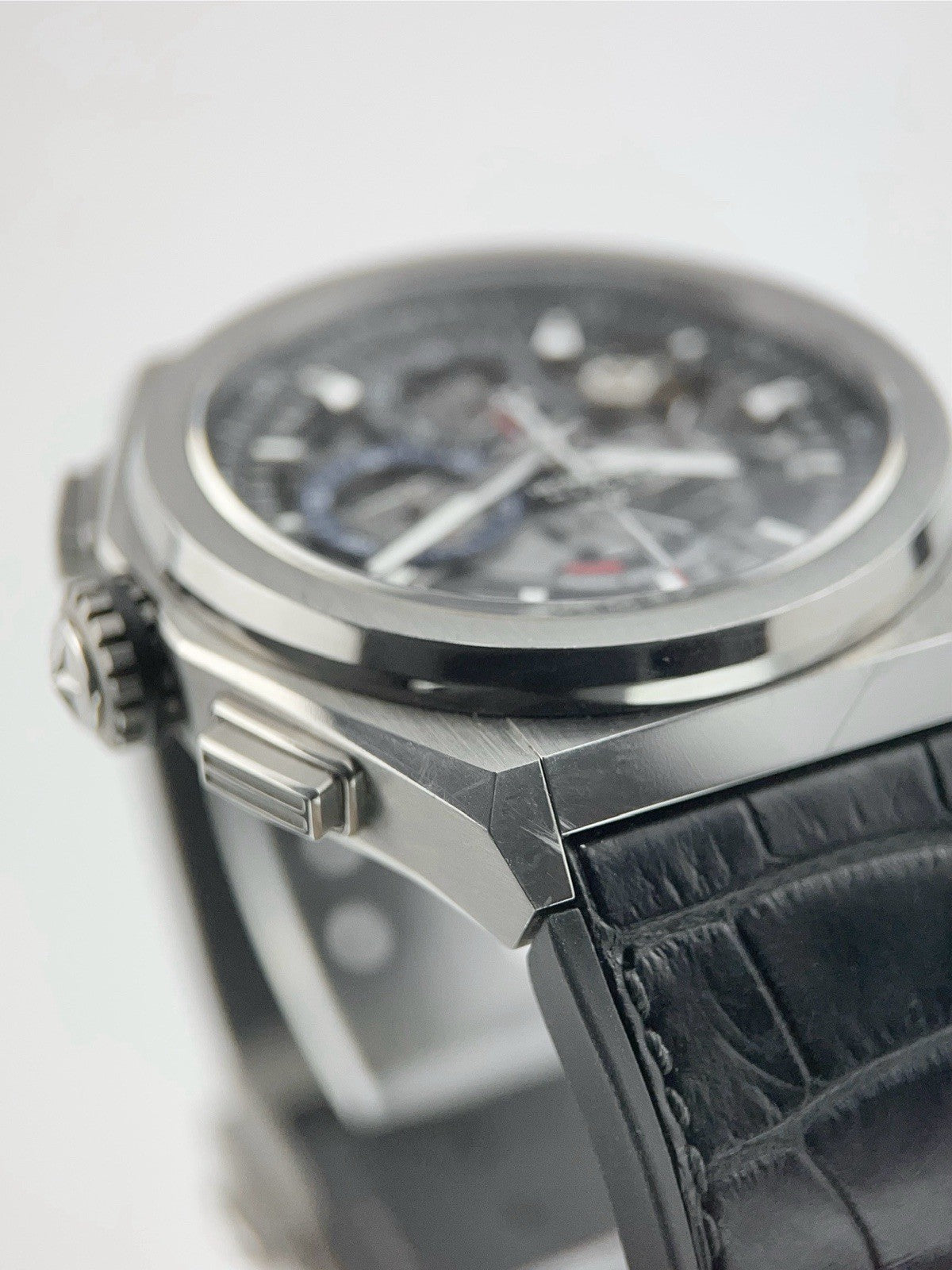 Zenith Defy El Primero Titanium Skeleton Dial 44mm Auto Mens Watch 95.9000.9004