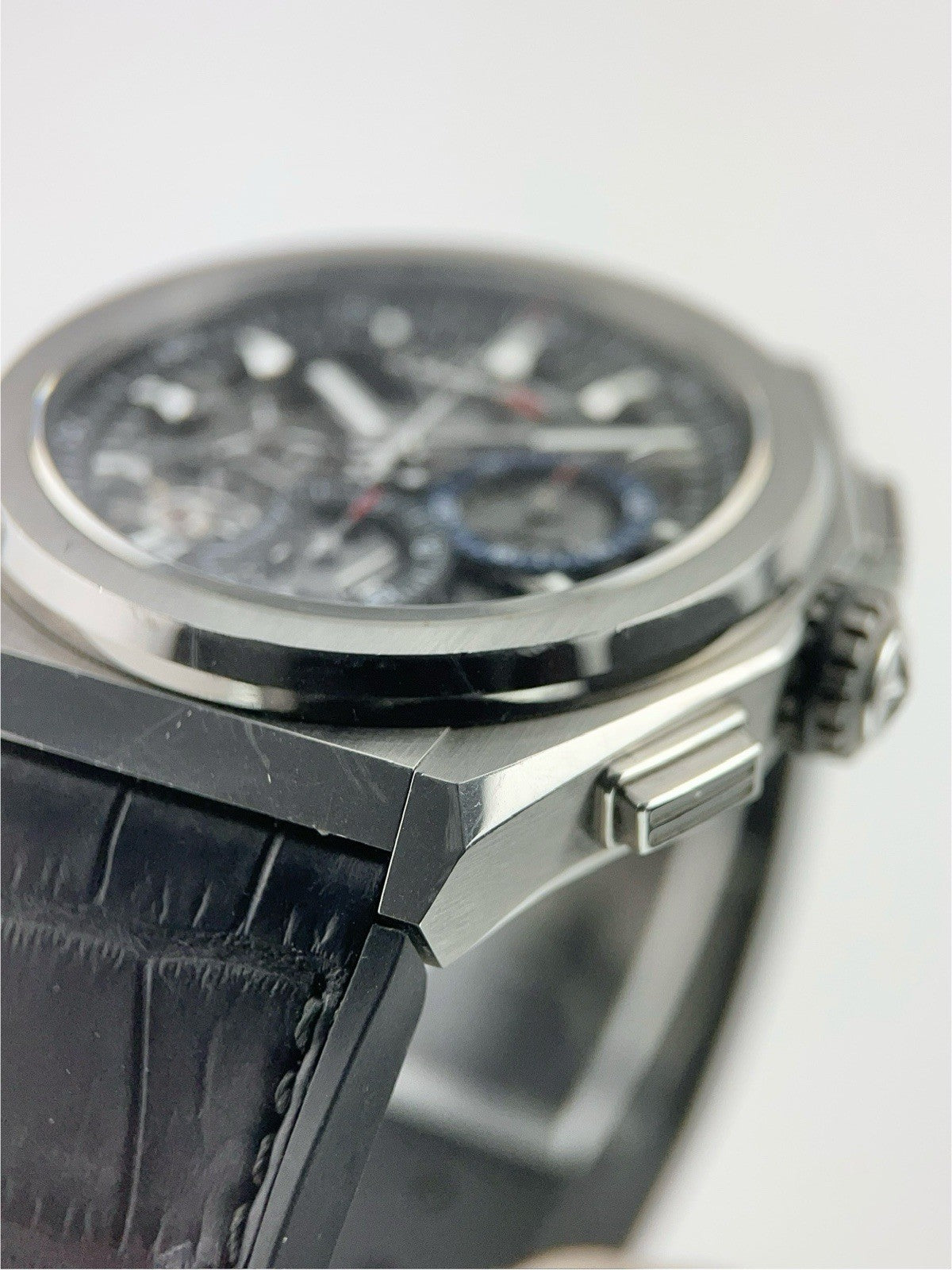 Zenith Defy El Primero Titanium Skeleton Dial 44mm Auto Mens Watch 95.9000.9004