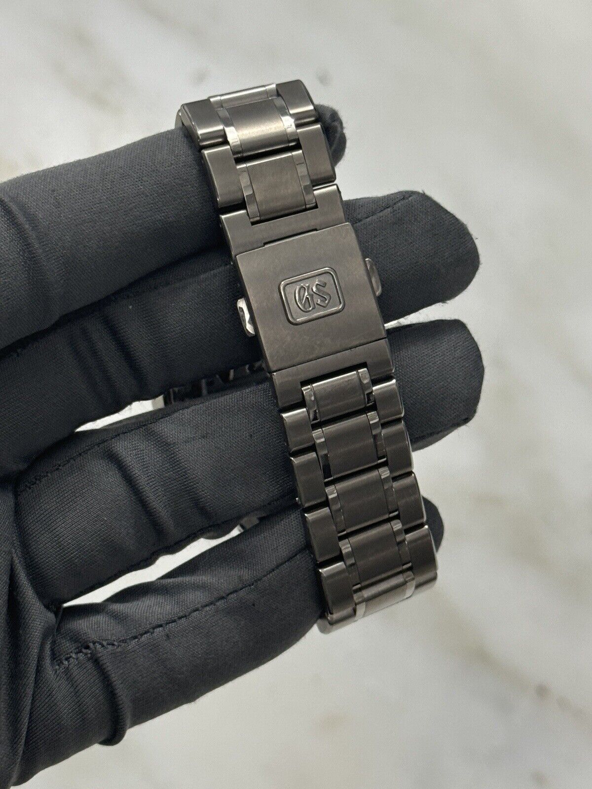 2020 Grand Seiko Spring Drive Snowflake Date 40mm Watch SBGA211 Titanium  - B/P