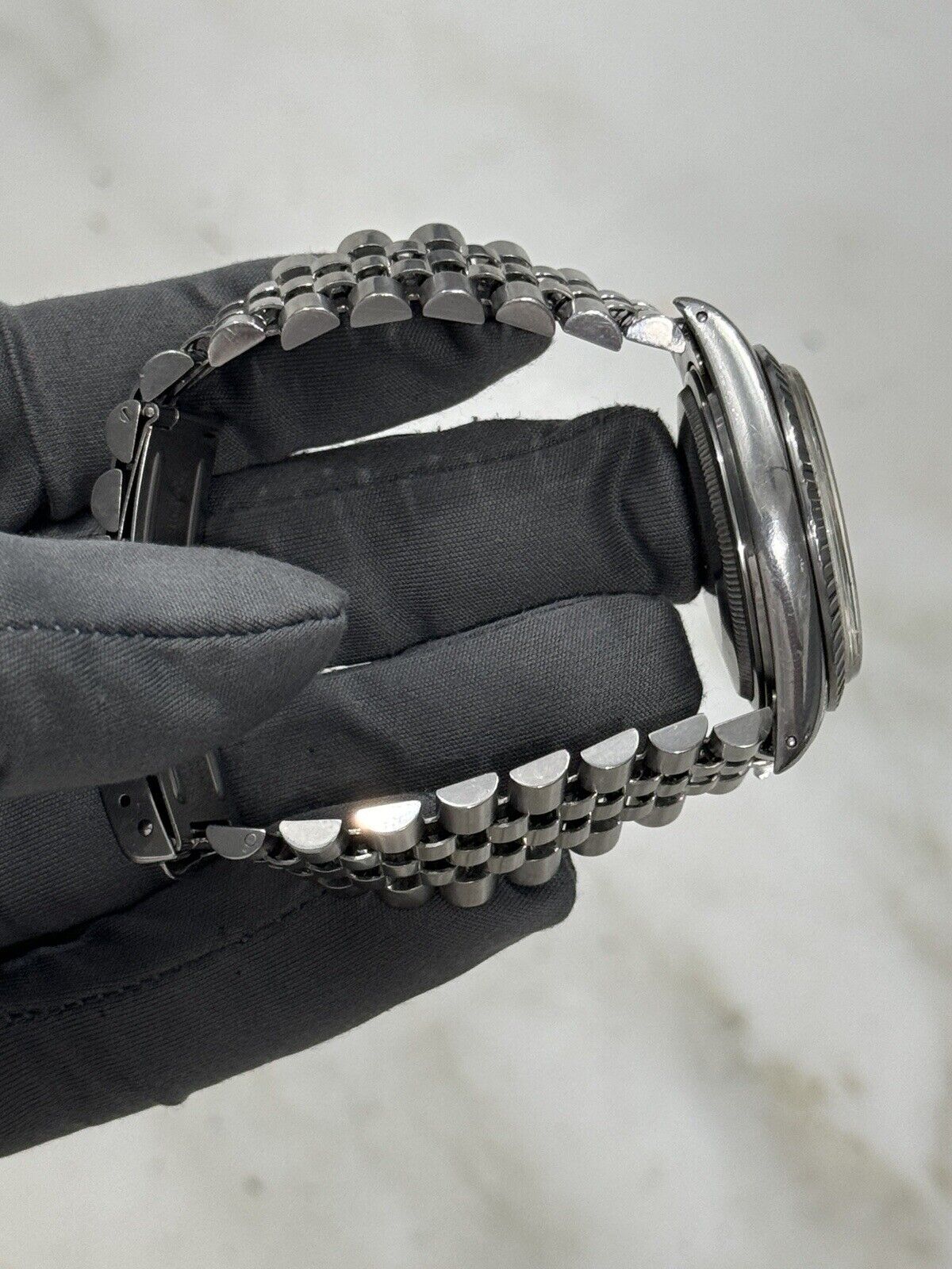 1987 Rolex Datejust Silver Dial Automatic Jubilee 36mm Steel Watch 16030