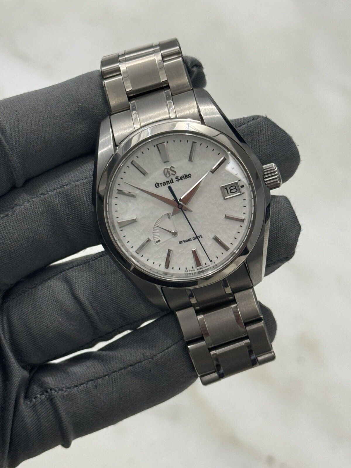 2020 Grand Seiko Spring Drive Snowflake Date 40mm Watch SBGA211 Titanium  - B/P