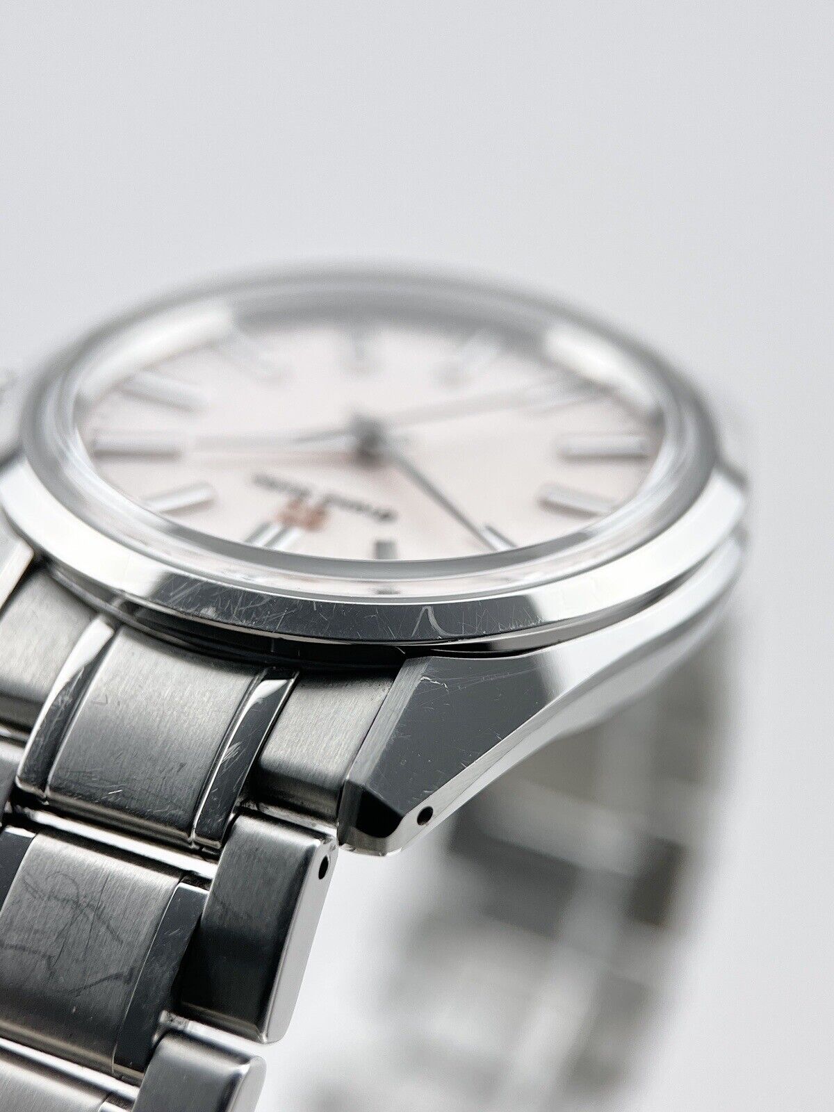 2022 Grand Seiko Heritage Collection Limited Edition Pink Watch SBGW289 - B&P