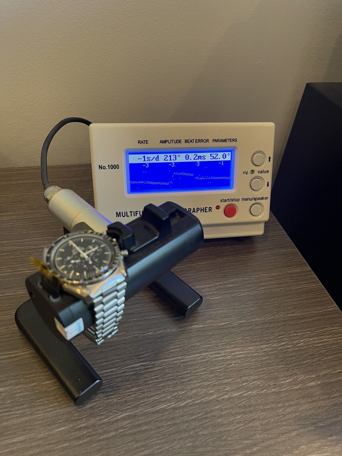 Omega 145.022-76 ST Speedmaster Professional Moonwatch Chronograph
