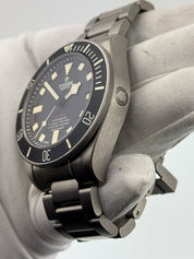 2021 Tudor Pelagos LHD Men's Black Dial 25610TNL Titanium Automatic Watch