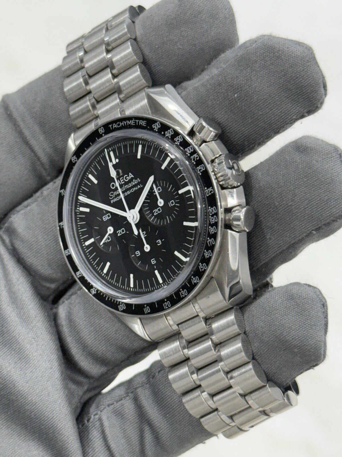2022 Omega Speedmaster Moonwatch 42mm Sapphire Watch 310.30.42.50.01.002