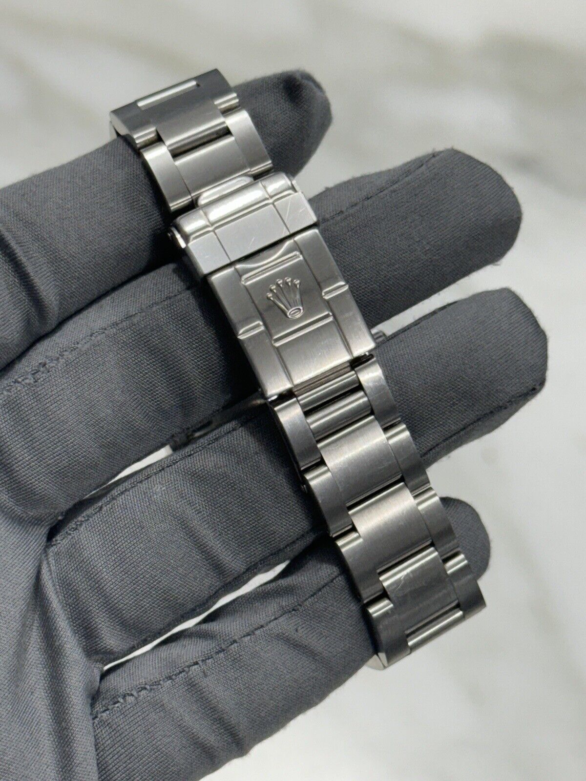 2005 Rolex Explorer I 114270 Men's Automatic 36mm Steel Black Dial Watch