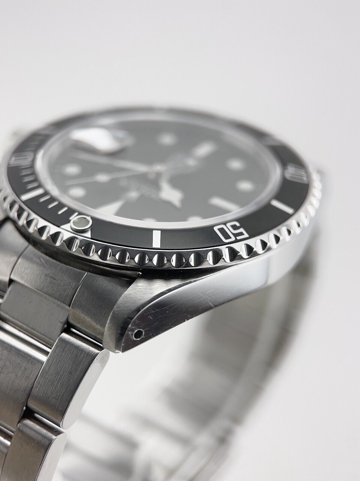 Rolex Submariner Date Stainless Steel Black 40mm Automatic Men’s Watch 16800