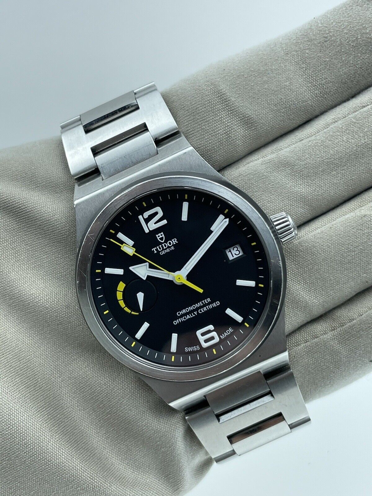 2019 Tudor North Flag 91210N Men’s Stainless Automatic Watch W/ Warranty Card