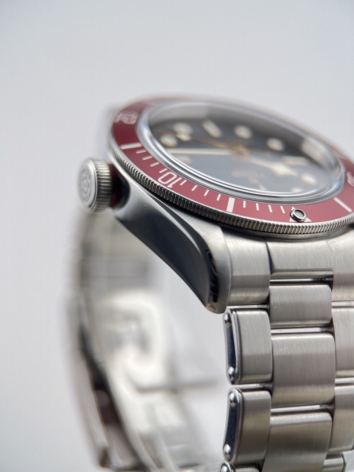 2018 Tudor Black Bay 41 Automatic Red Bezel M79230R Red Watch B/P