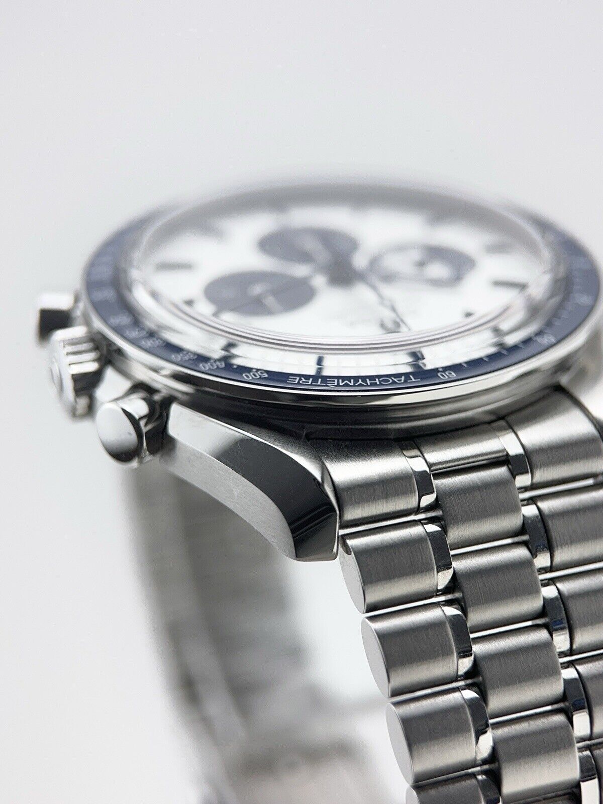 2022 Omega Speedmaster Snoopy Steel 42mm Manual Wind Watch 310.32.42.50.02.001