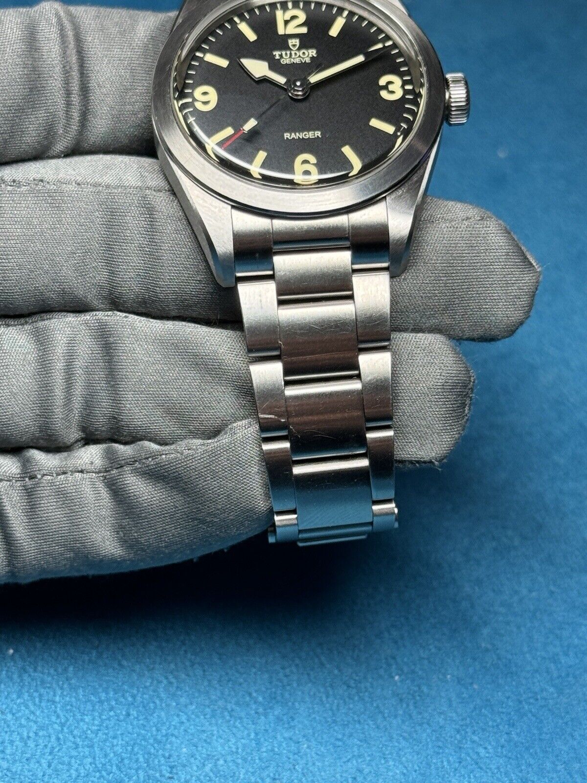 2022 Tudor Ranger 39mm Stainless Steel 79950 Black Dial Automatic Mens Watch