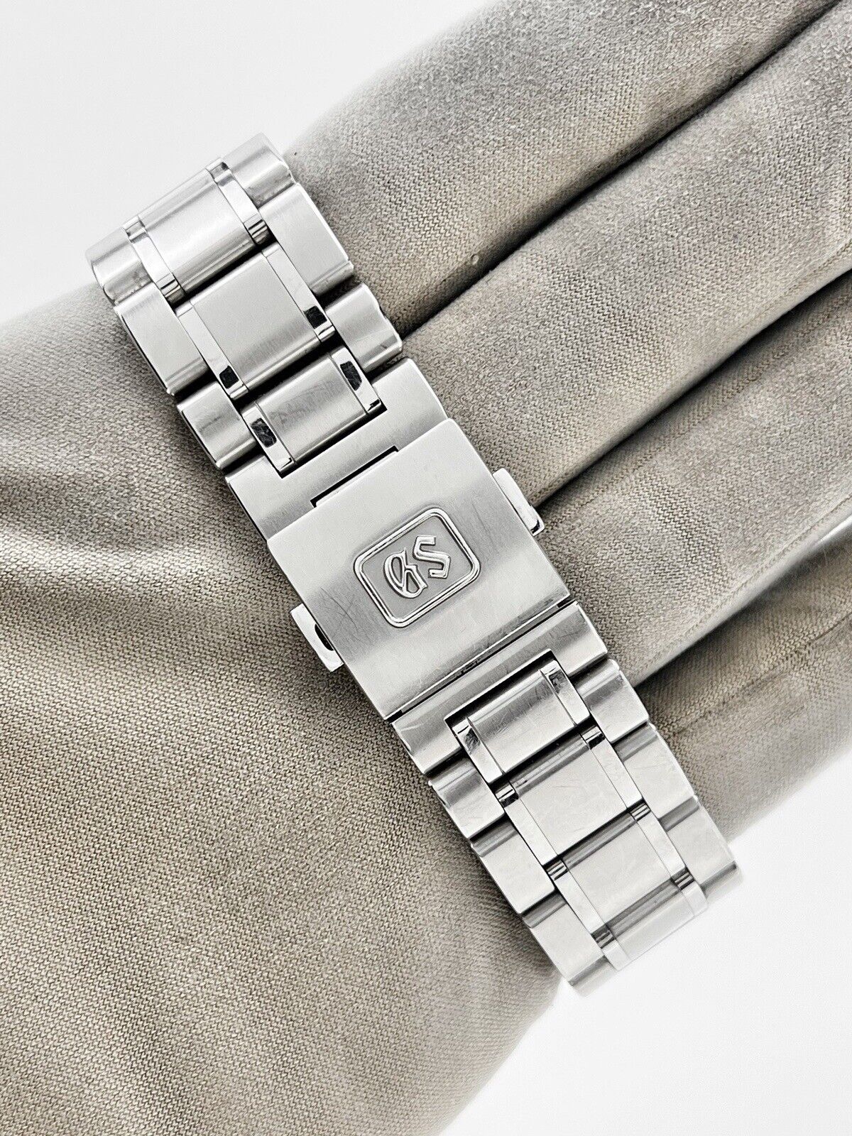 2022 Grand Seiko Heritage Collection Limited Edition Pink Watch SBGW289 - B&P