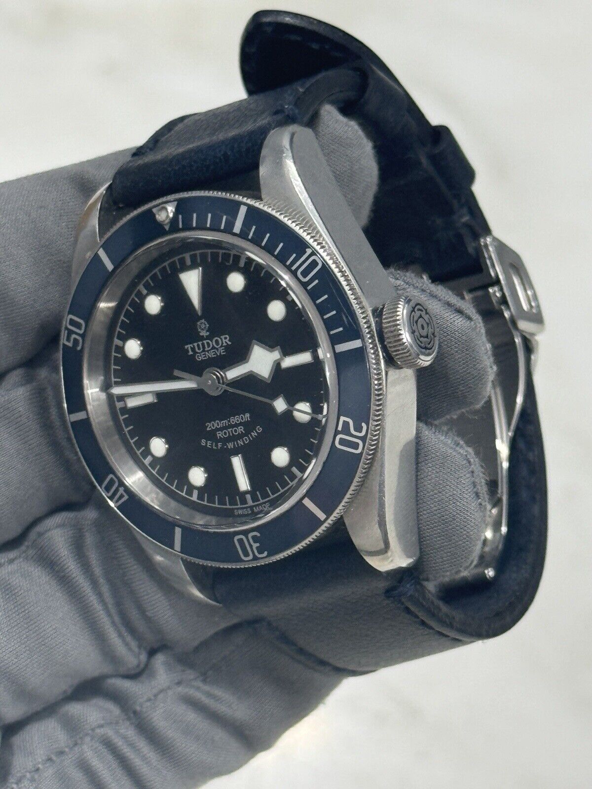 2016 Tudor Black Bay Stainless Blue/Black 41mm Automatic Men’s Watch 79220B