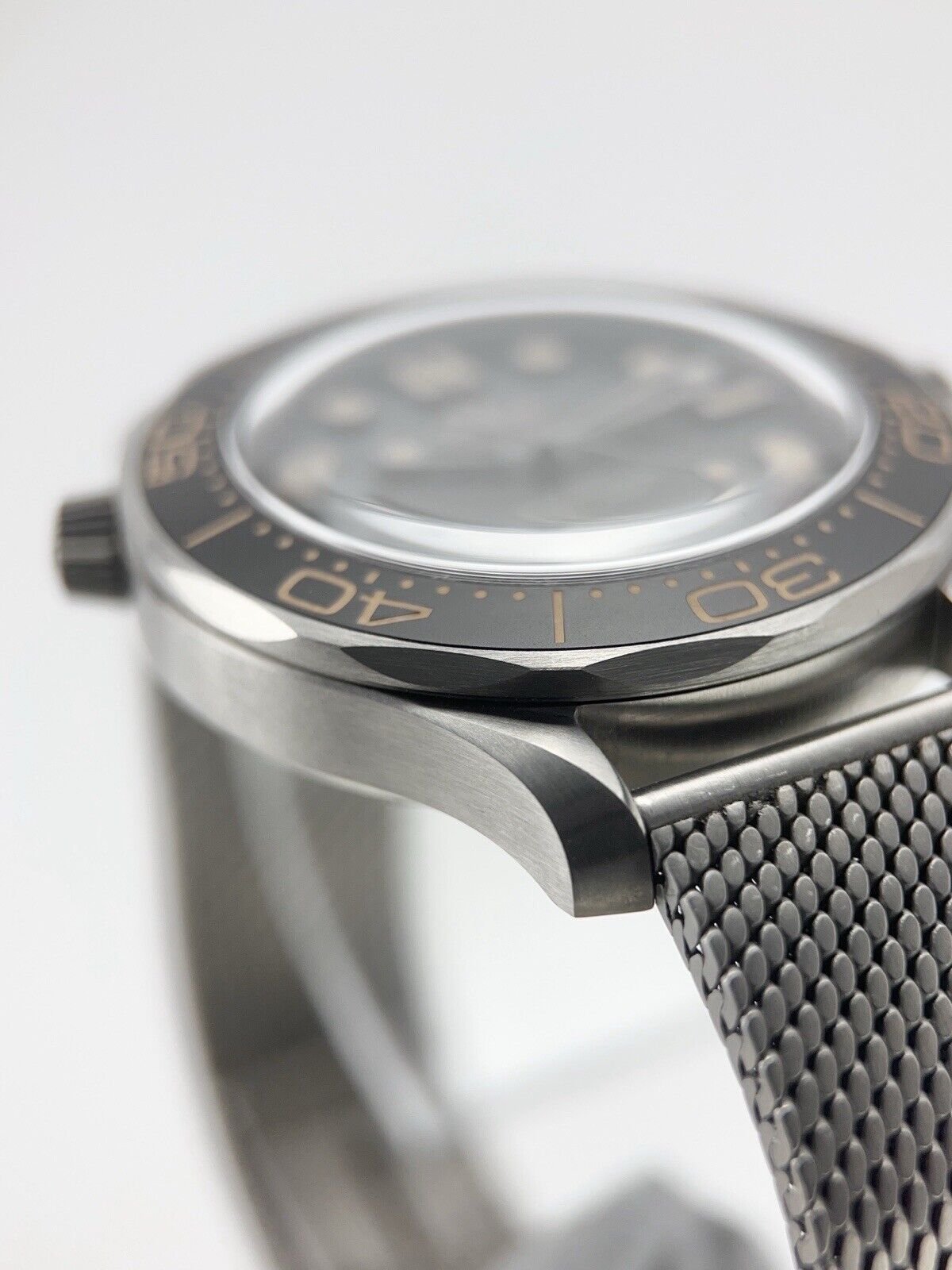 2020 Omega Seamaster Diver 007 Titanium 42mm Automatic Men’s Watch - Box/Papers