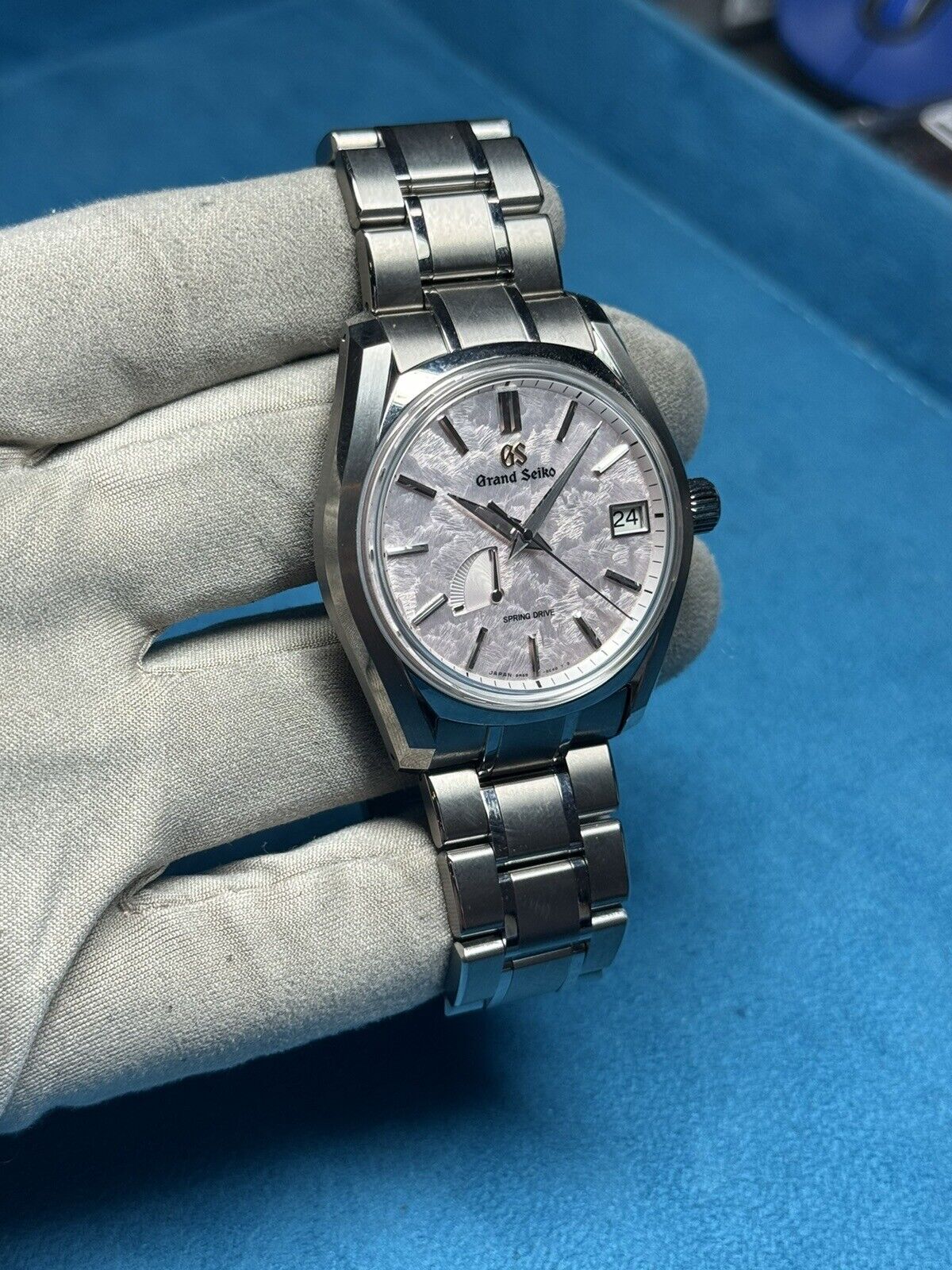 2023 Grand Seiko SBGA413 Spring Pink Dial Men's 40mm Automatic Watch - B/P