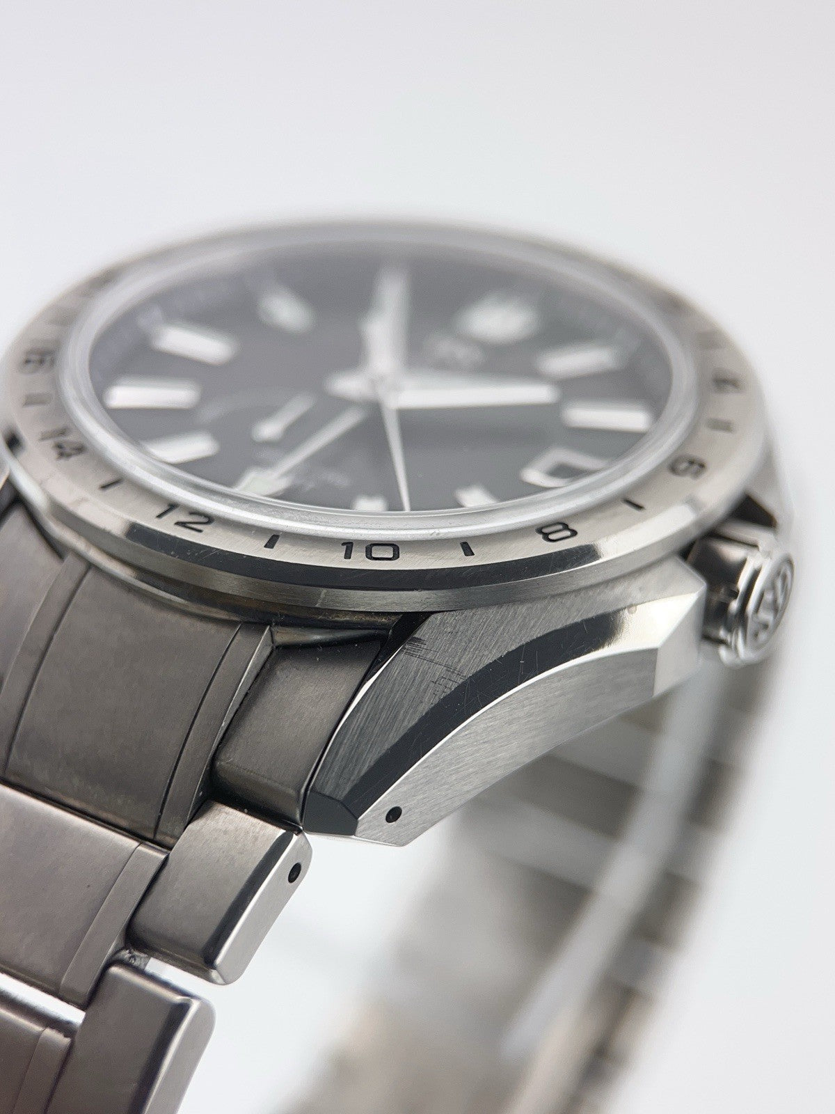 Grand Seiko Evolution Titanium Black Dial 41mm Automatic Men’s Watch SBGE283
