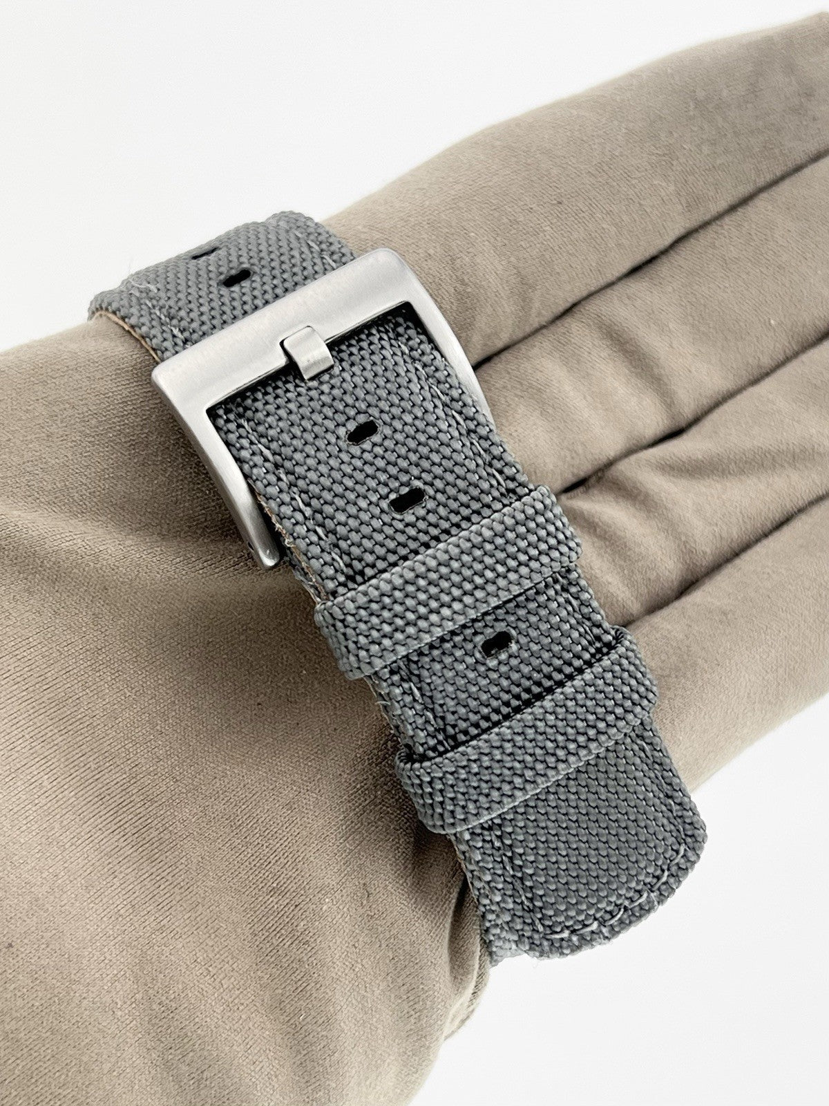 2022 Tudor Pelagos LHD Titanium Black Dial 42mm Automatic Mens Watch 25610TNL