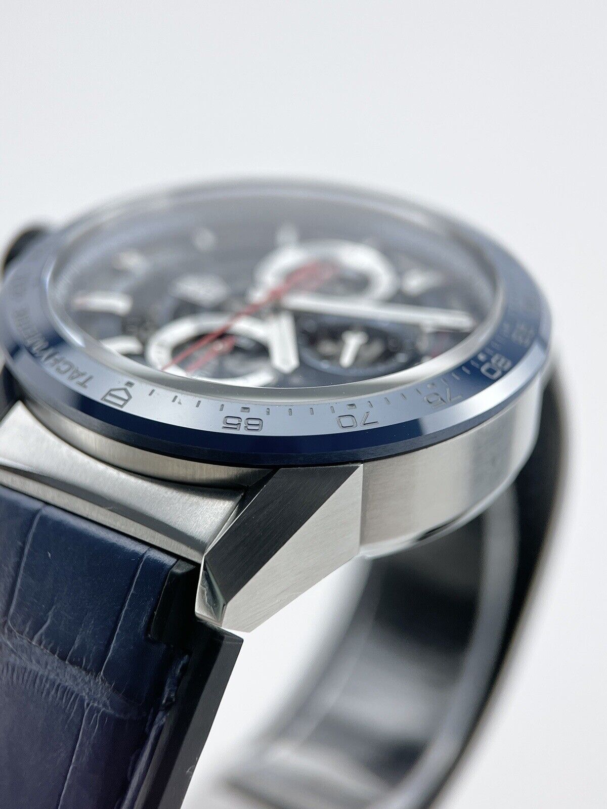 2020 Tag Carrera Caliber Heuer 01 CAR201T Men's Watch 43mm - Box And Papers