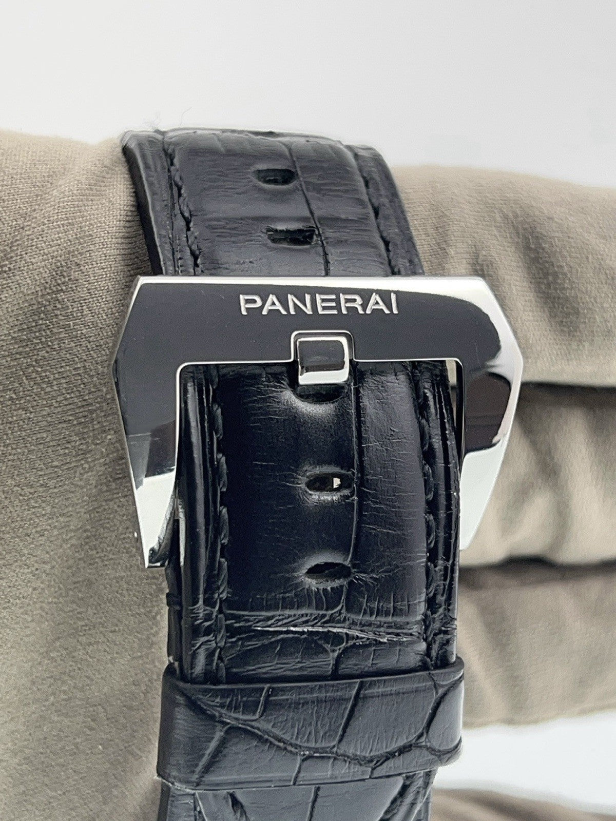Panerai Radiomir Stainless Steel PAM00323