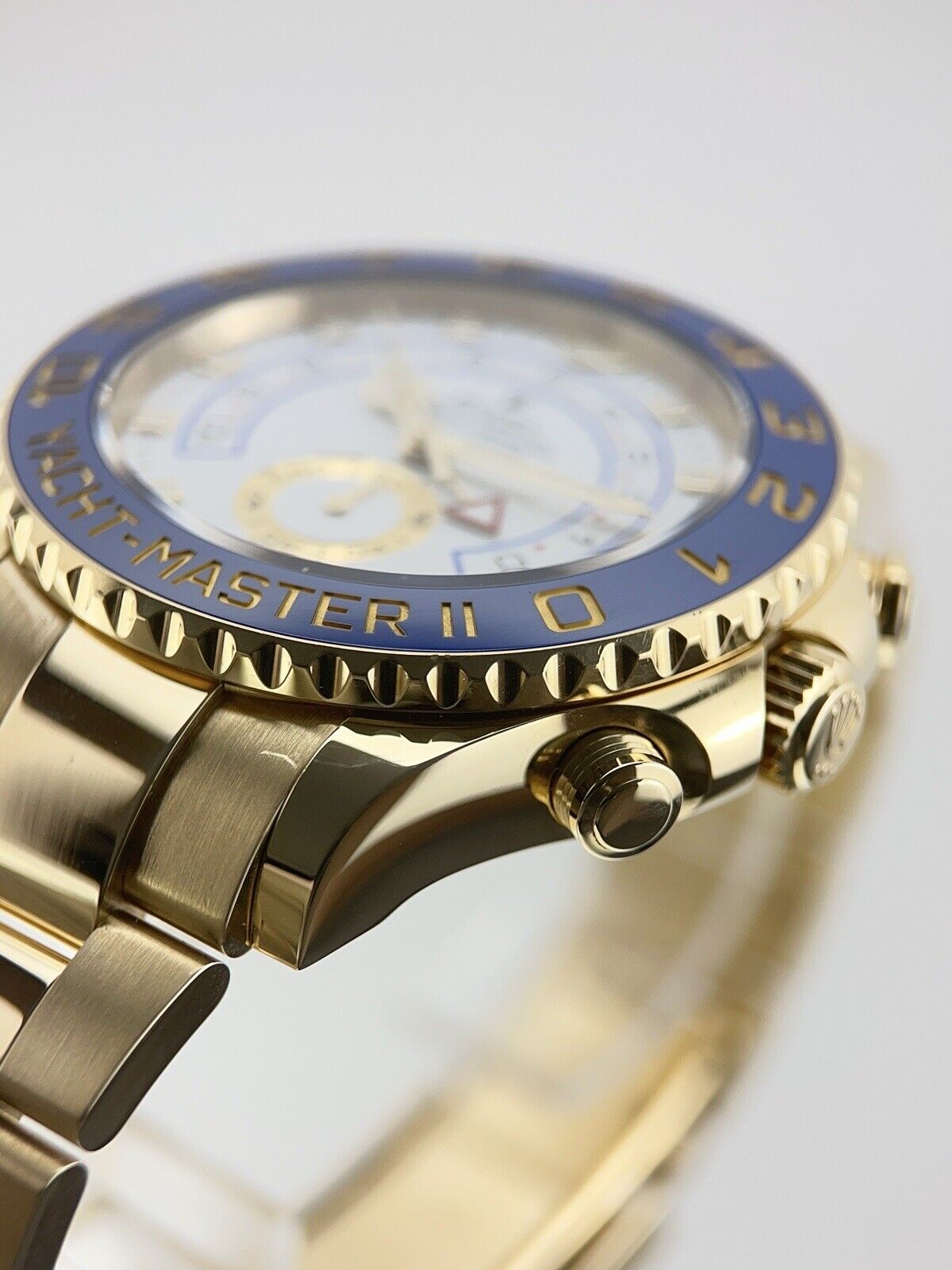2022 Rolex Yachtmaster II 18k Yellow Gold 44mm Automatic Men’s Watch 116688