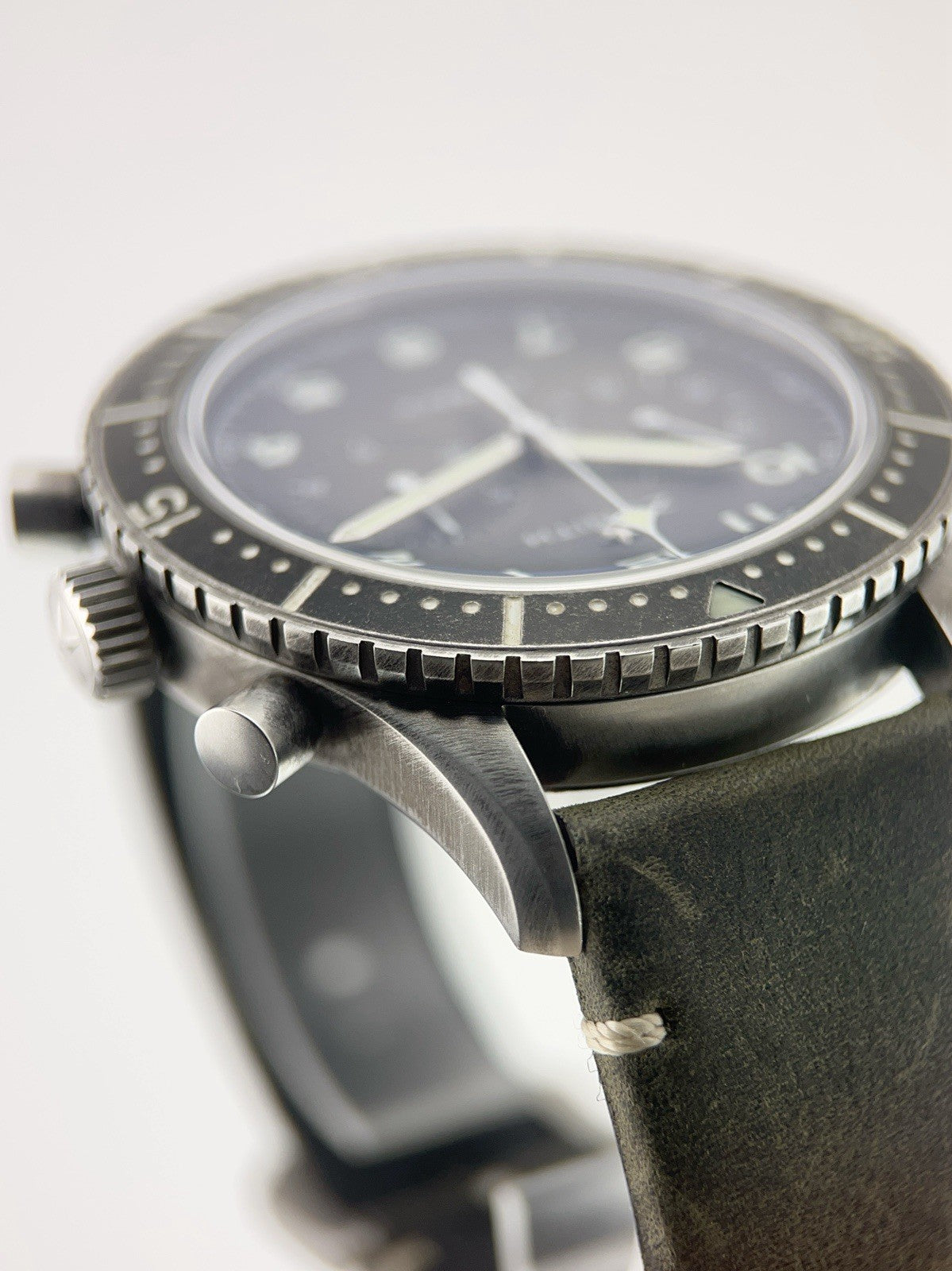 Zenith Pilot Flyback Stainless Steel Grey Dial 42mm Automatic Mens 11.2240.405