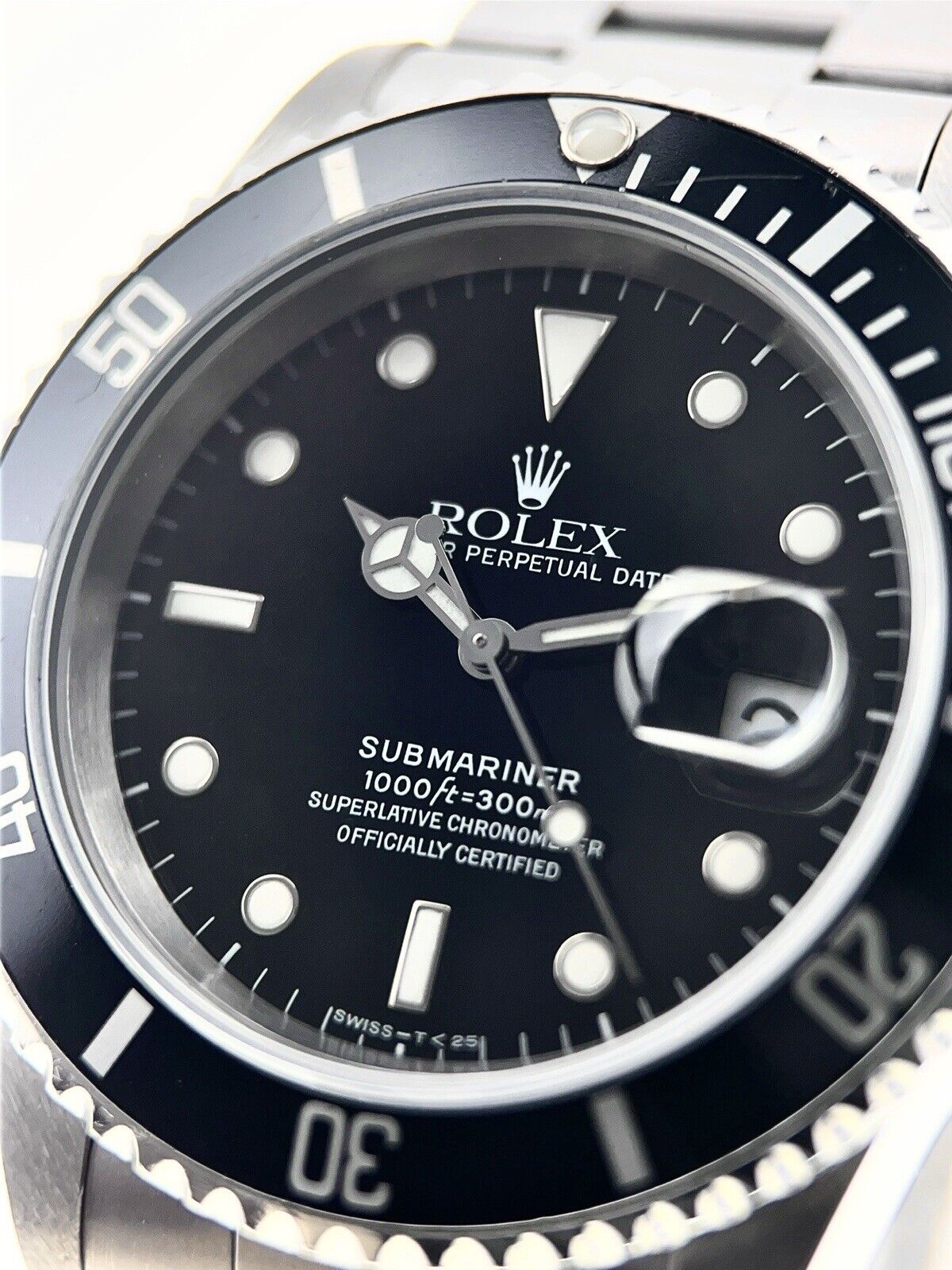 1996 Rolex Submariner Date Steel Black Dial 40mm Automatic Men’s Watch 16610