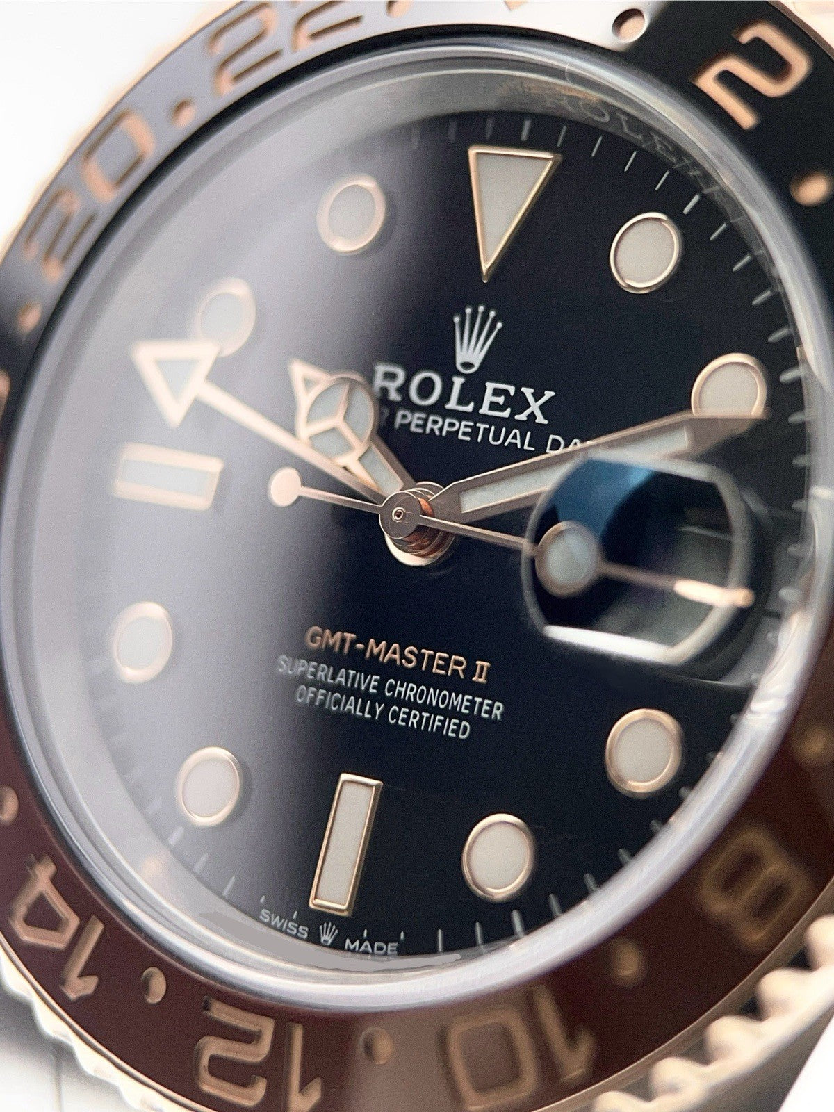 2019 Rolex GMT Master II Gold & Steel Black Dial 40mm Automatic Watch 126711CHNR