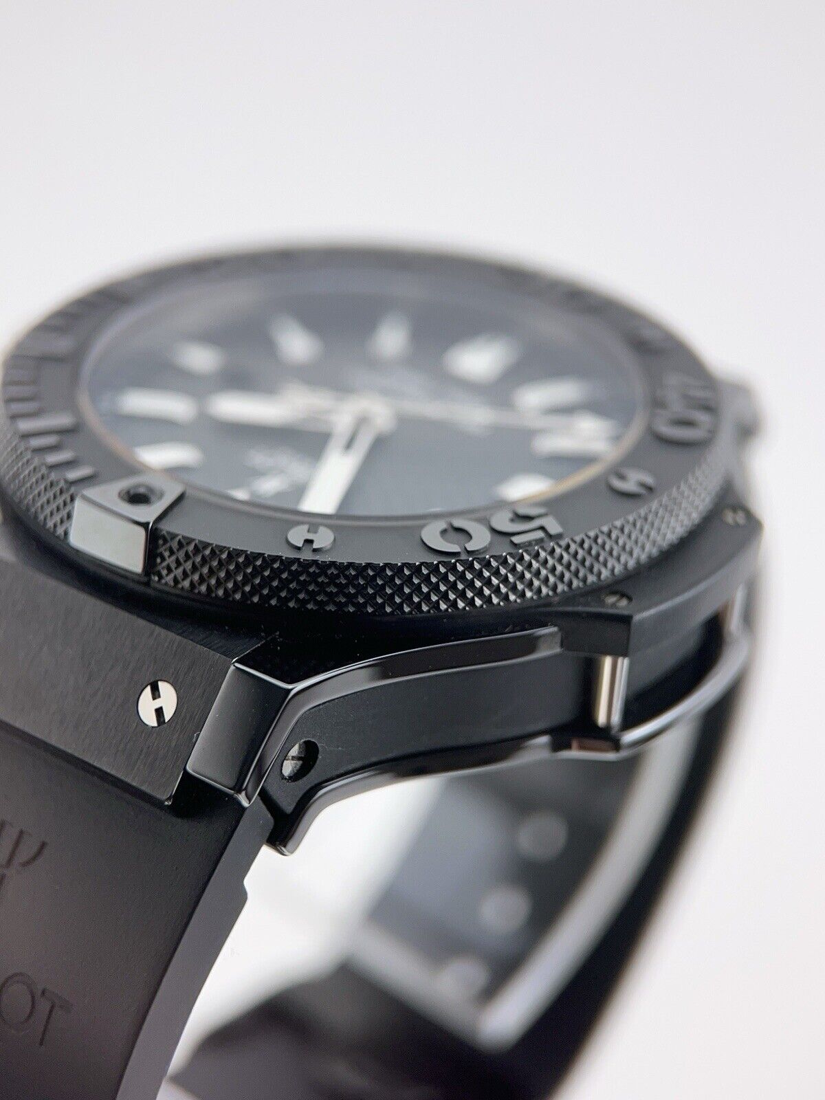 2012 Hublot Big Bang King Ceramic Black 48mm Automatic Men’s Watch 322.CM1770.RX