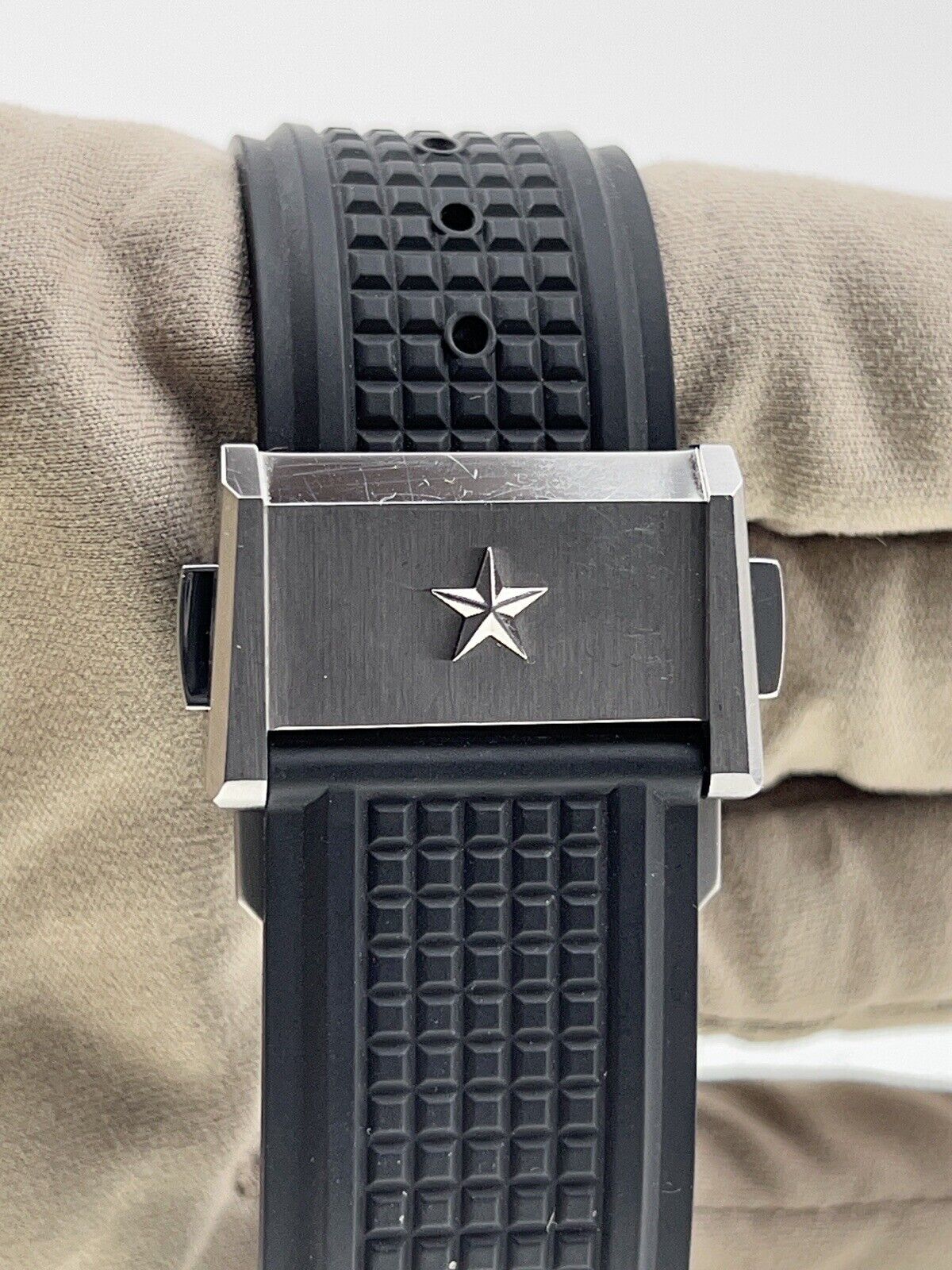 Zenith El Primero Chronograph Titanium 44mm Automatic Men’s Watch 95.9000.9004