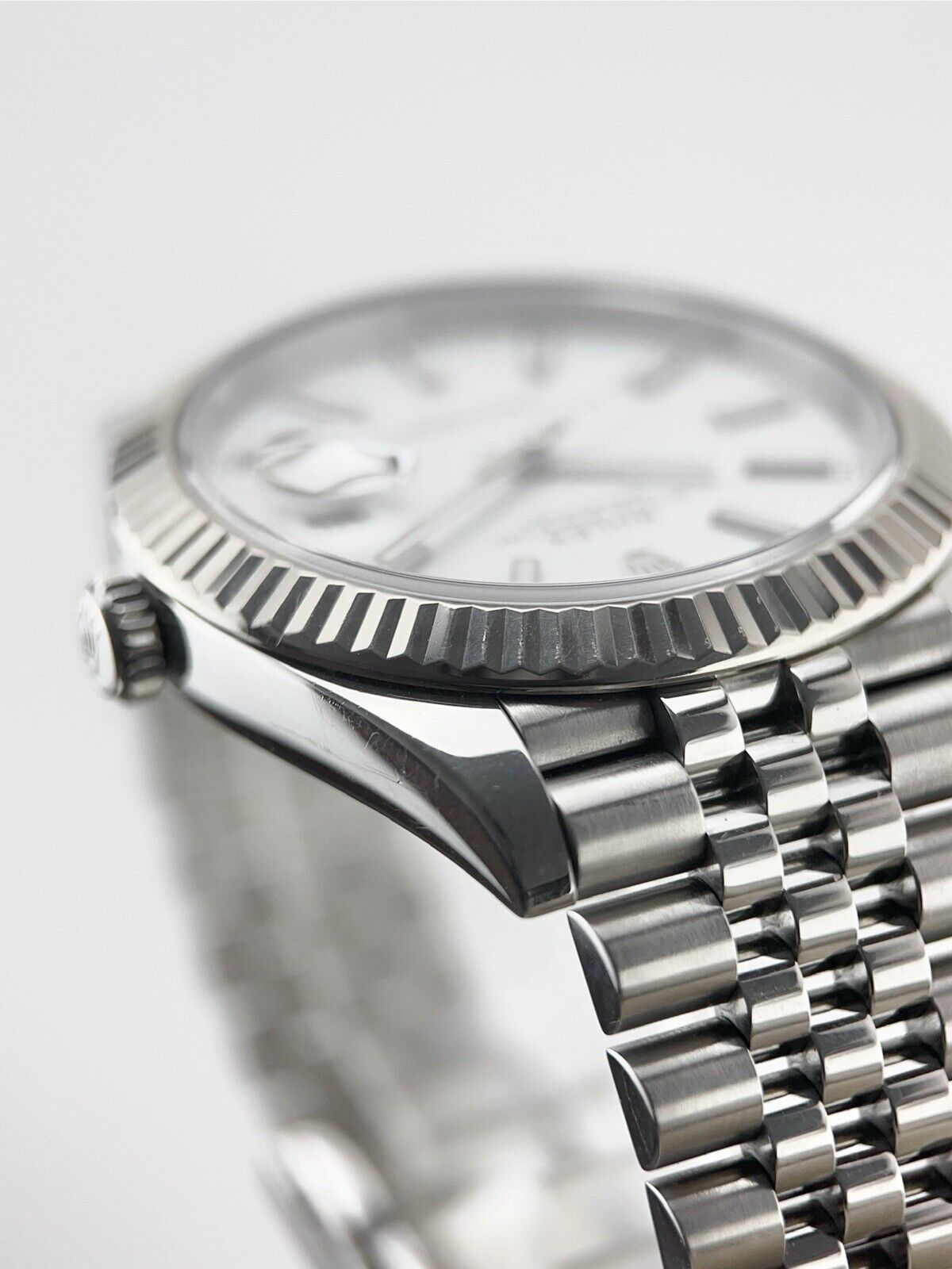 2019 Rolex Datejust 41 Steel White Dial 41mm Automatic Men’s Watch 126334 - B/P