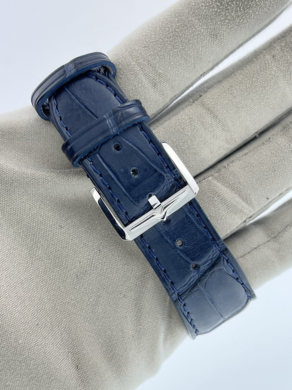 Vulcan Moonphase 50s Presidents Steel Blue Dial 42mm Automatic Mens Watch 580158