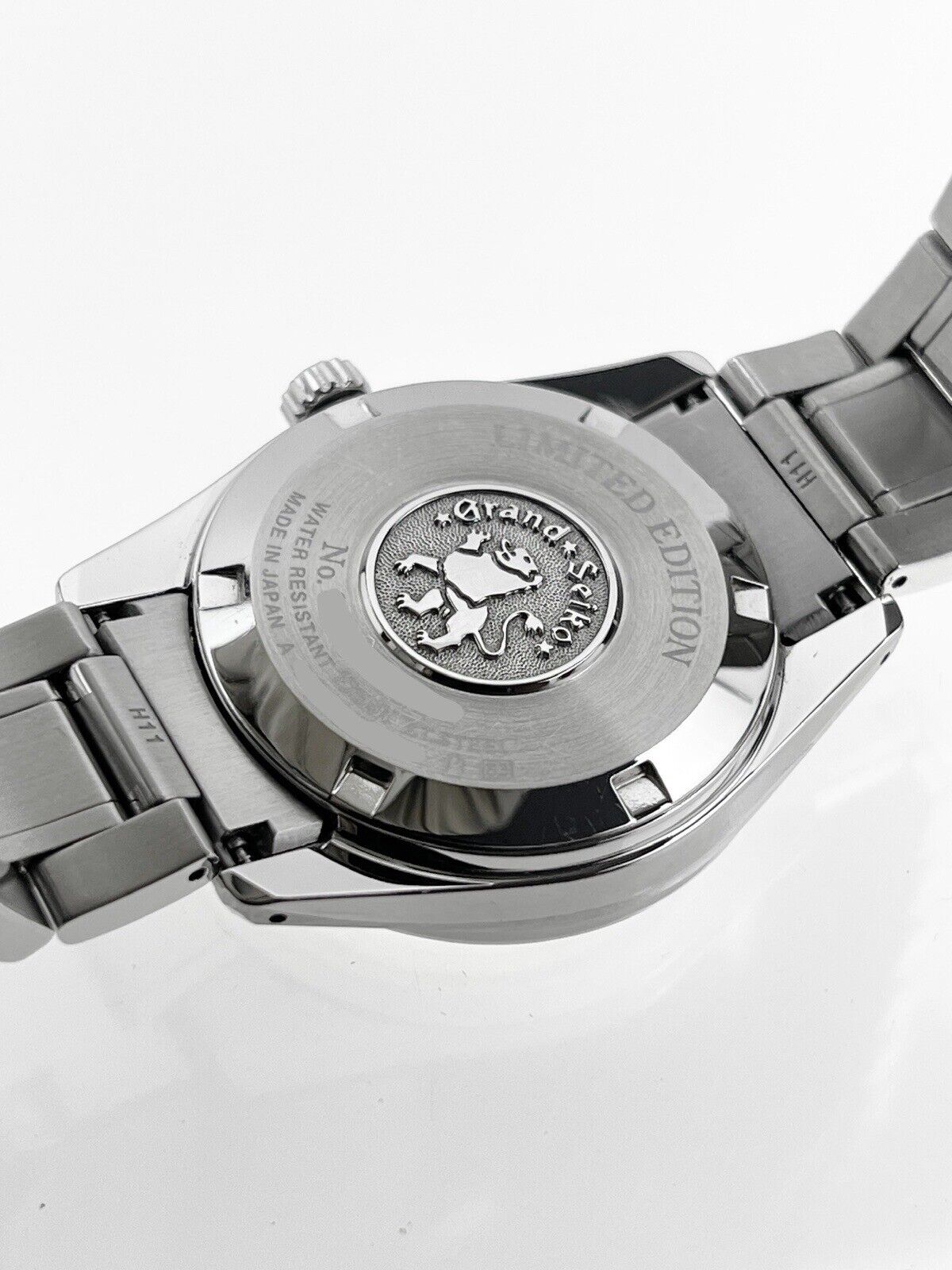 2022 Grand Seiko Heritage Collection Limited Edition Pink Watch SBGW289 - B&P