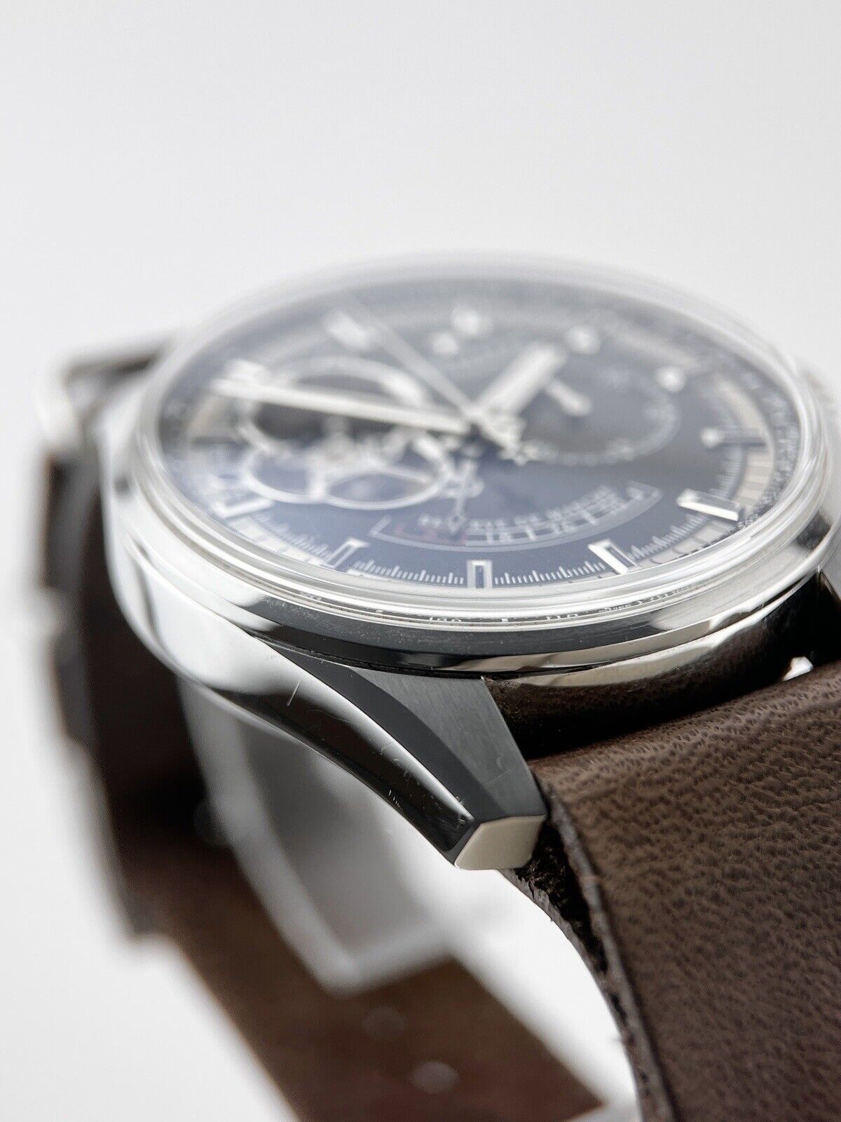 Zenith El Primero Chronomaster 03.2080.4021 Automatic Black Dial Mens Watch B&P