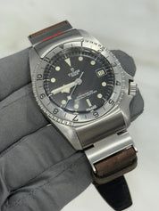 2020 Tudor Black Bay P01 Automatic 42mm Stainless Steel Mens Strap Watch 70150