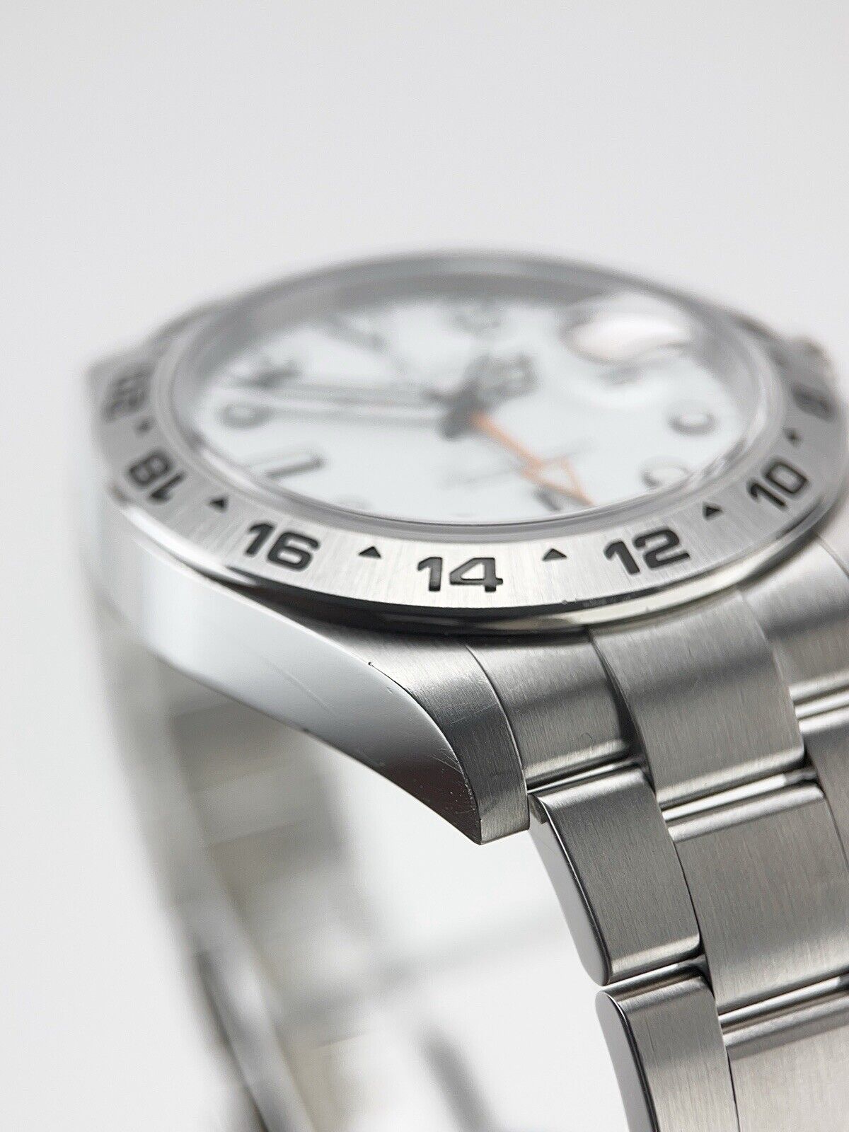 2018 Rolex Explorer II 216570 White Dial 42mm Automatic Men's Watch - Box/Papers