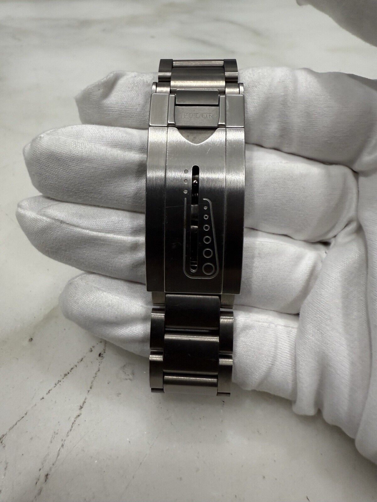 2022 TUDOR Pelagos LHD Men's Black 25610TNL Titanium Automatic Watch -  B/P