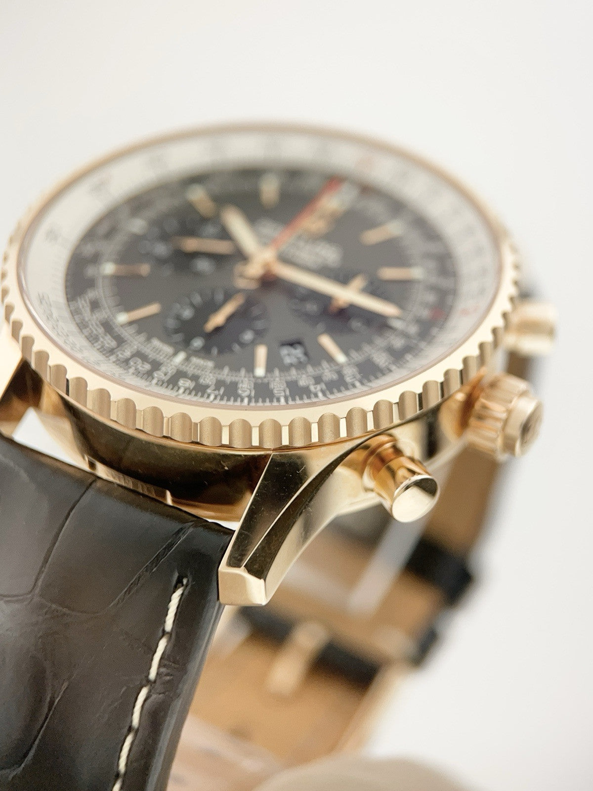 Breitling Navitimer Rattrapante 18k Rose Gold Gray Dial 45mm Men's Watch RB0311