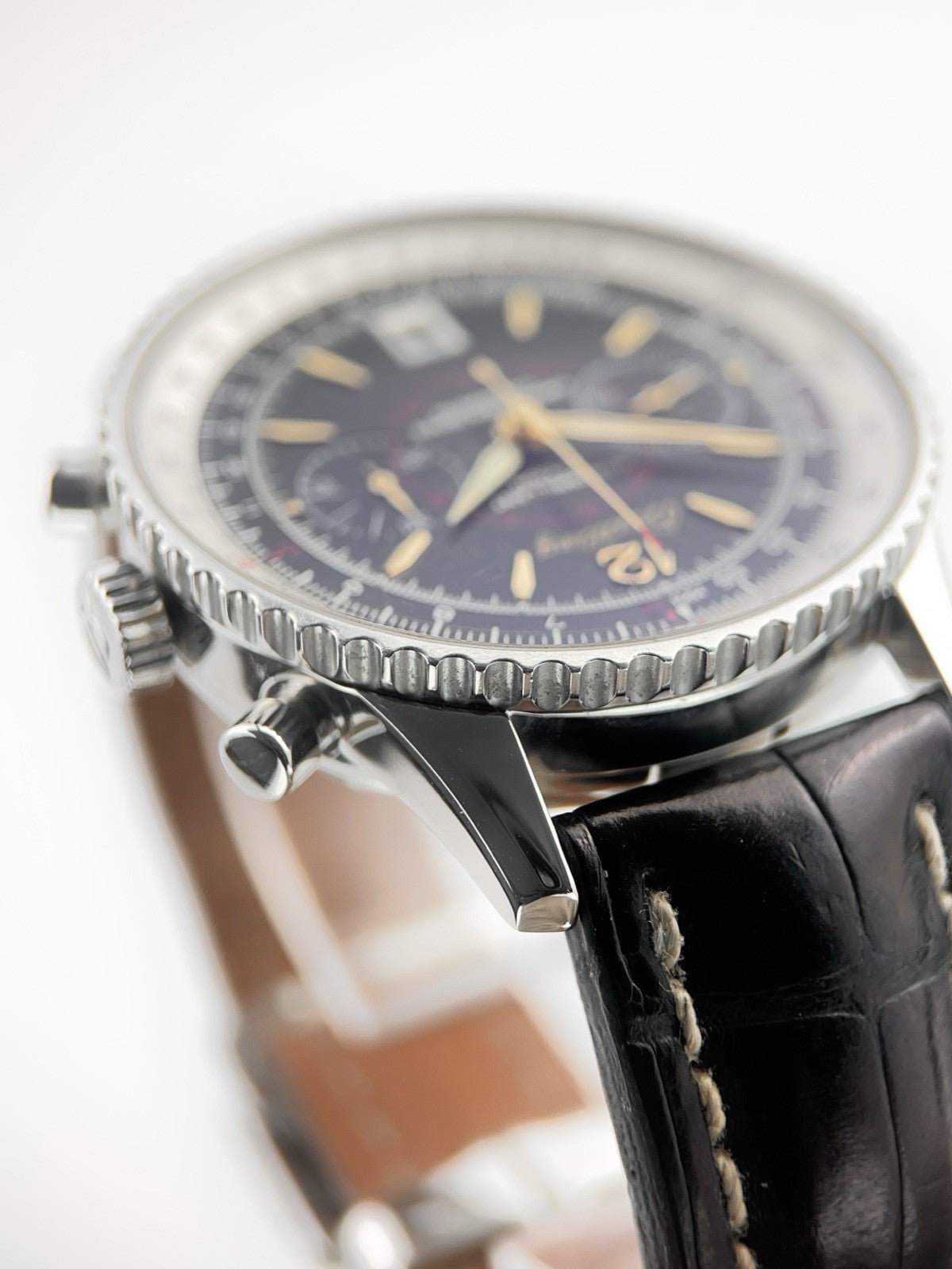Breitling Navitimer Montbrillant 43 A48330