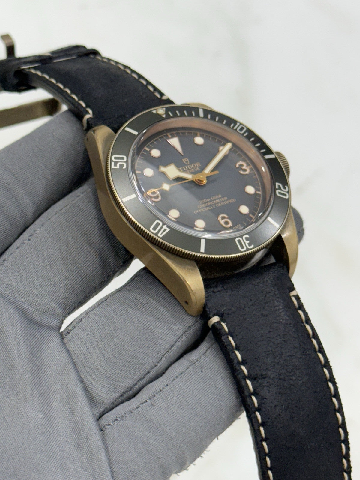 2019 Tudor Black Bay Bronze 79250BA 43mm Gray Dial Men’s Automatic Watch B&P