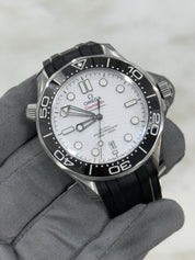 2021 Omega Seamaster Diver Steel White Dial 42mm Men's Watch 210.32.42.20.04.001