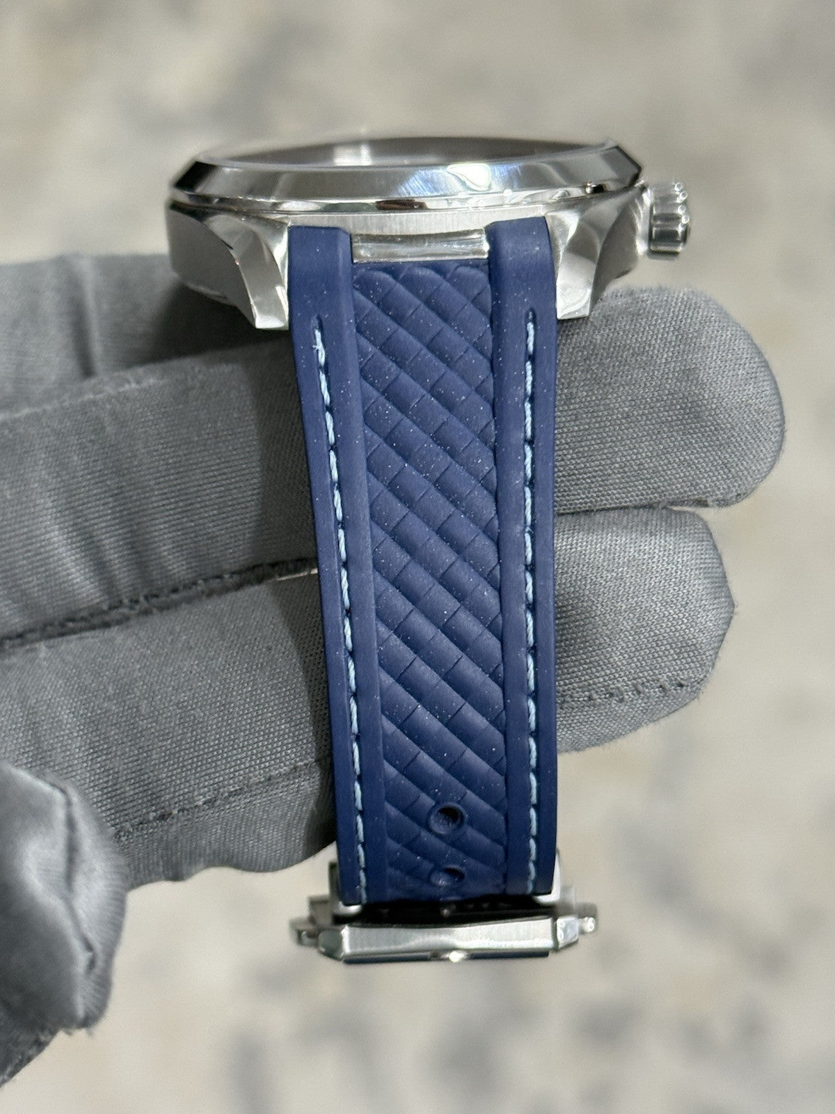 2021 Omega Seamaster Aqua Terra Worldtimer Blue Dial Watch 220.12.43.22.03.001