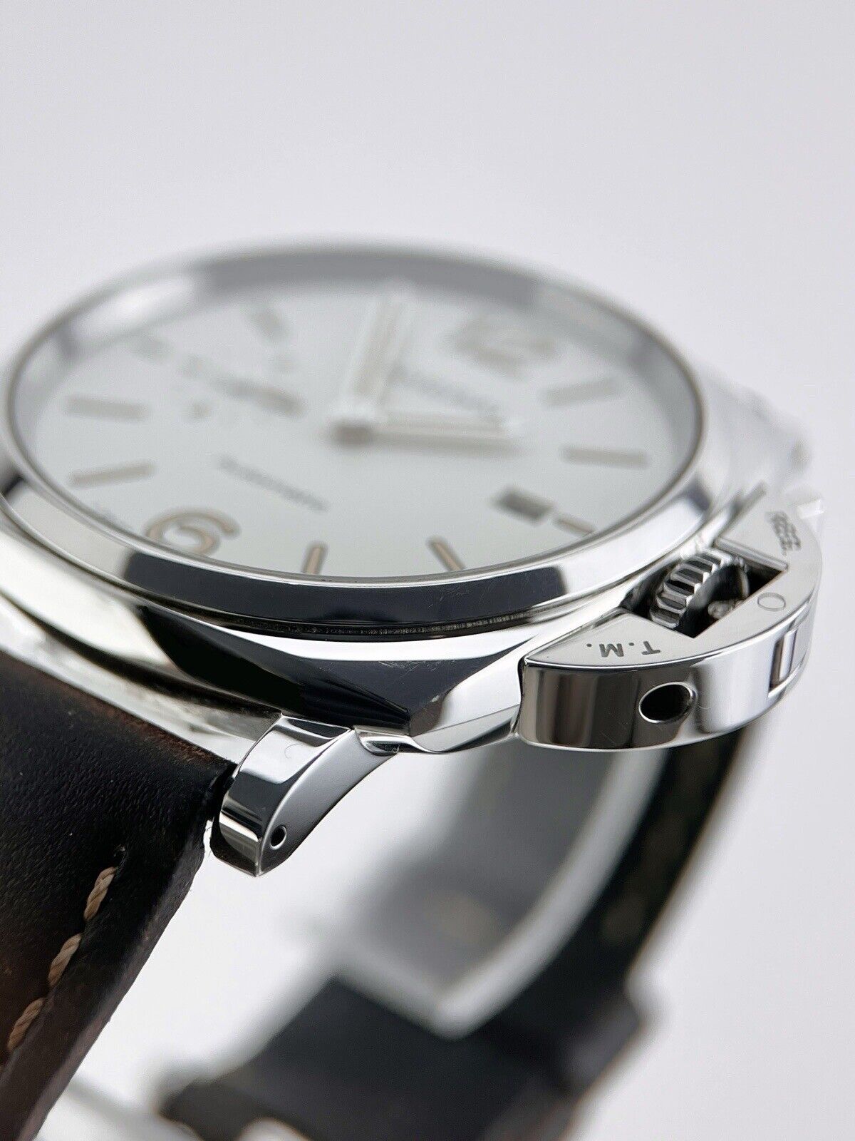 2021 Panerai Luminor Automatic 42mm PAM01046 Leather Band - Box And Papers