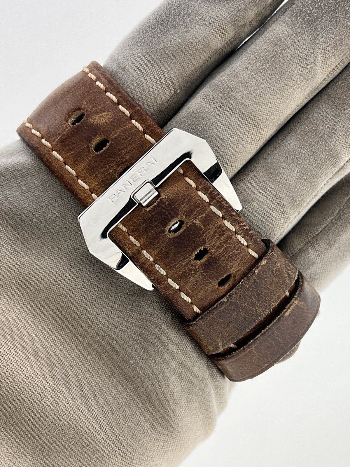 2018 Panerai Luminor 1950 Manual Wind 47mm Black Dial PAM00372 - Box & Papers