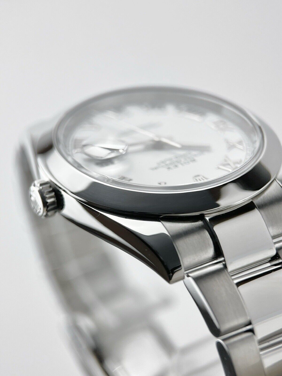 2021 Rolex Datjust 41 Automatic White Dial Men’s Watch Ref-126300 Box And Papers